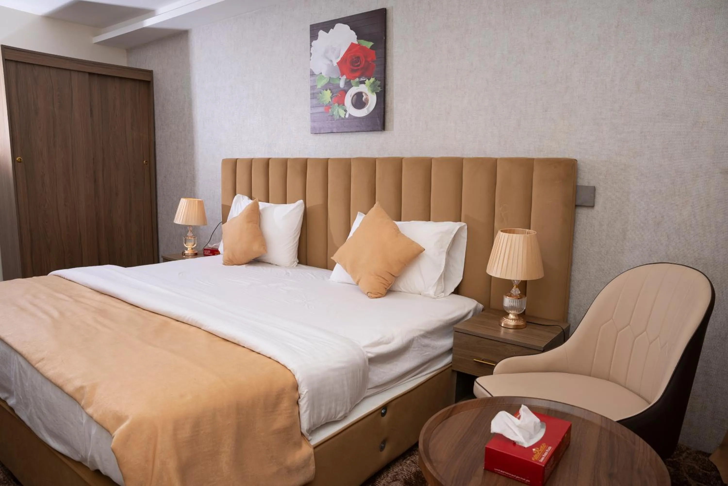 Bed in Sama Paris Plaza Hotel