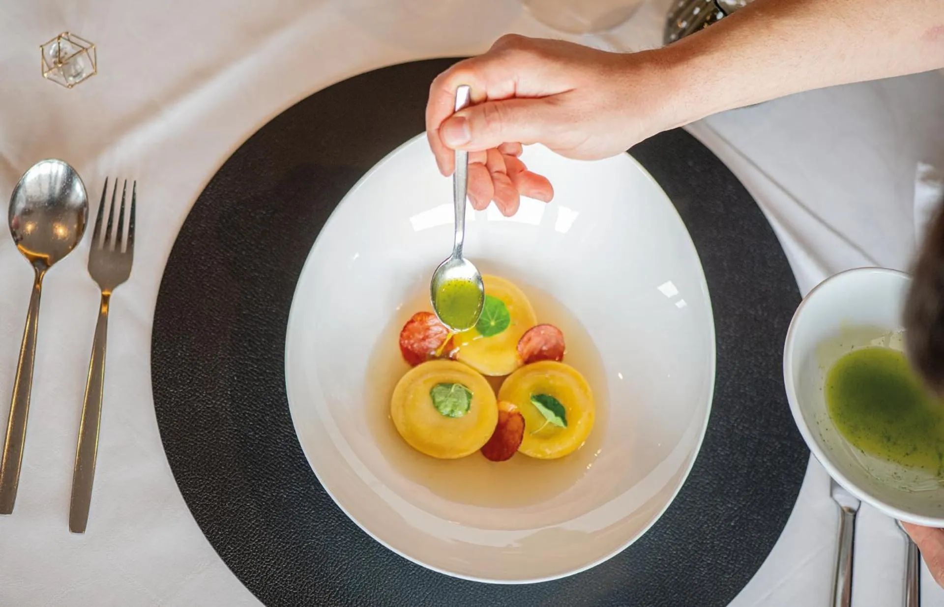 Food and drinks in Hotel DAS ROYAL in Obereggen