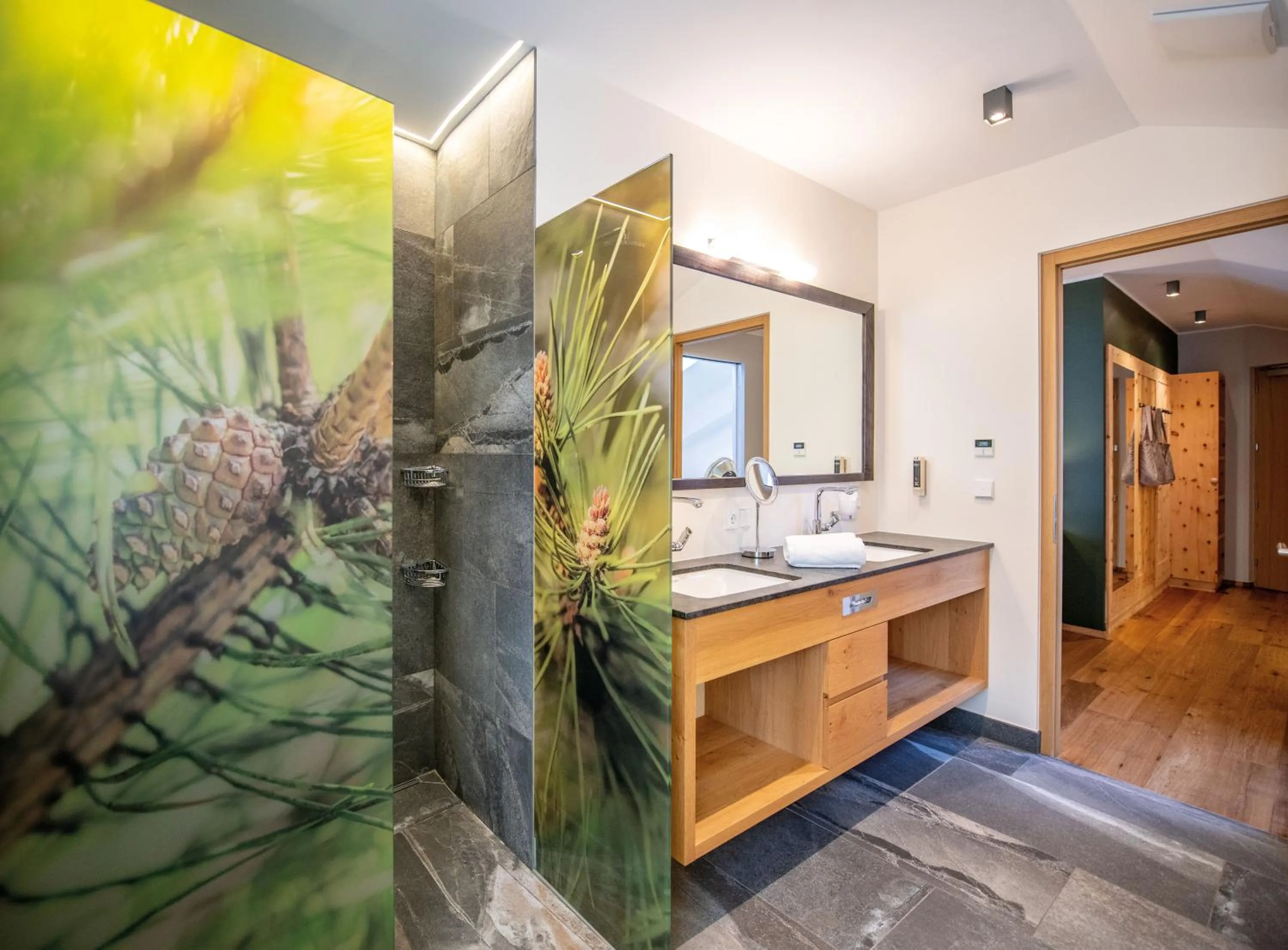 Bathroom in Hotel DAS ROYAL in Obereggen