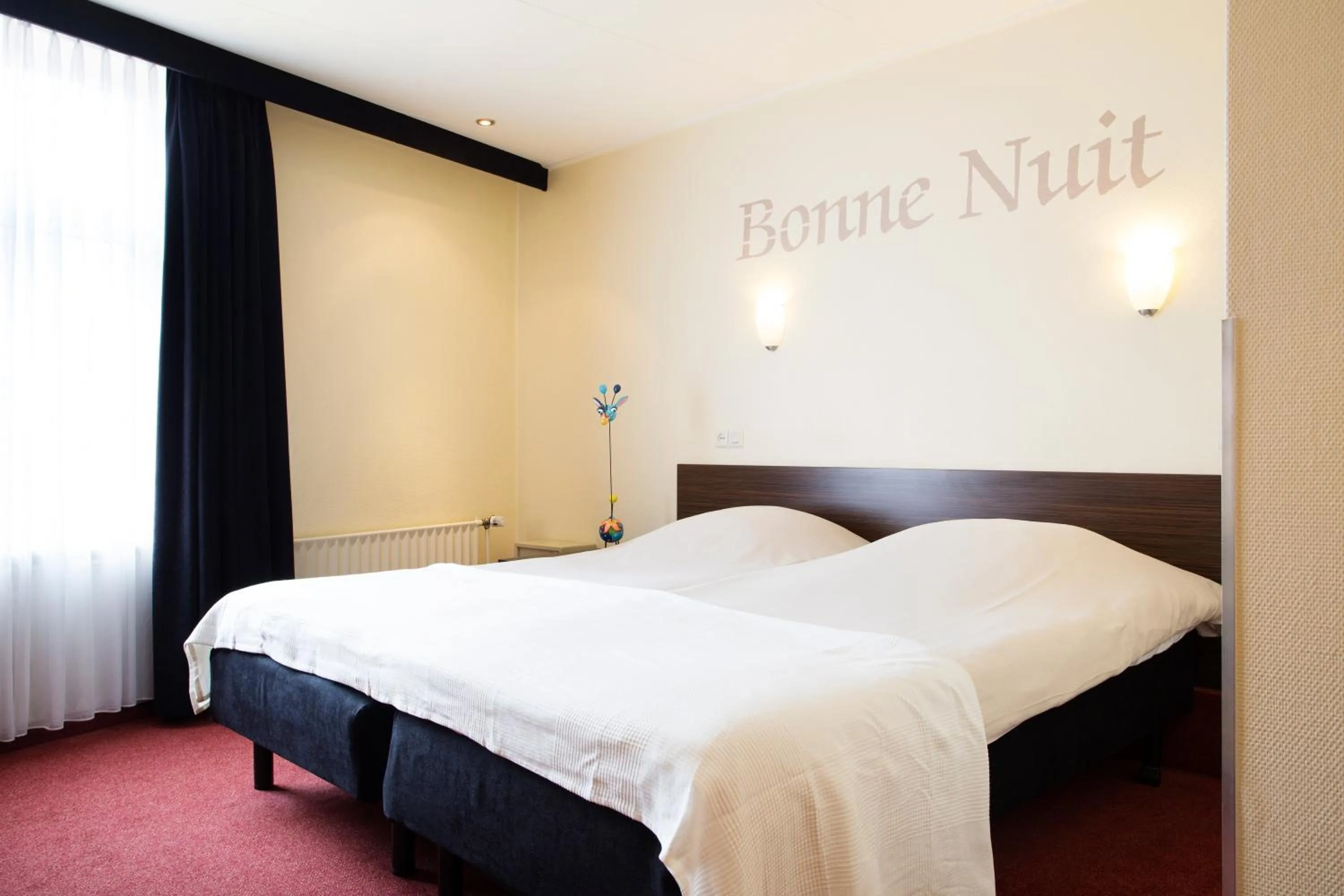 Hotel Van der Maas
