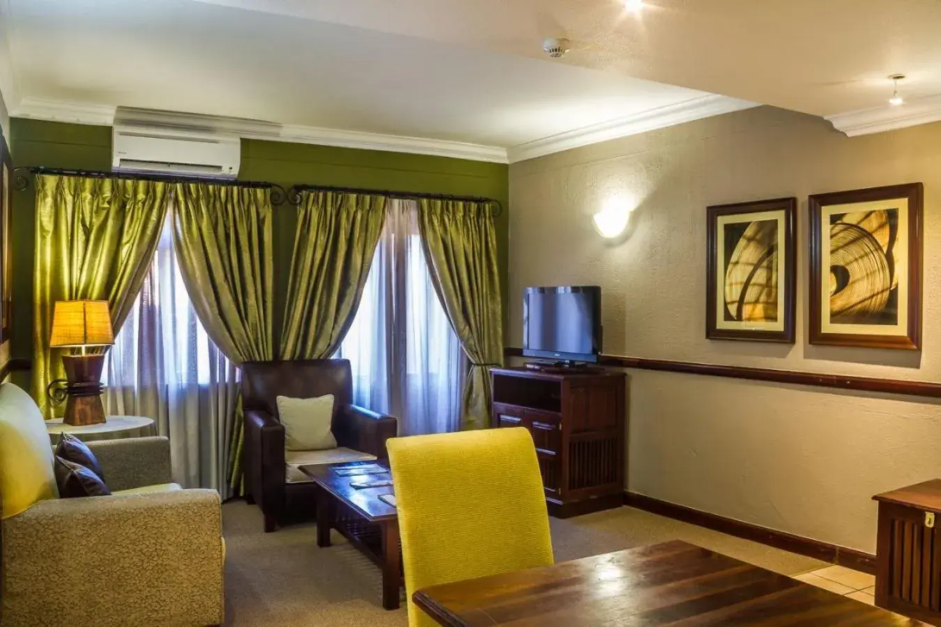 Living room in Peermont Mondior Hotel Living room in Peermont Mondior Hotel