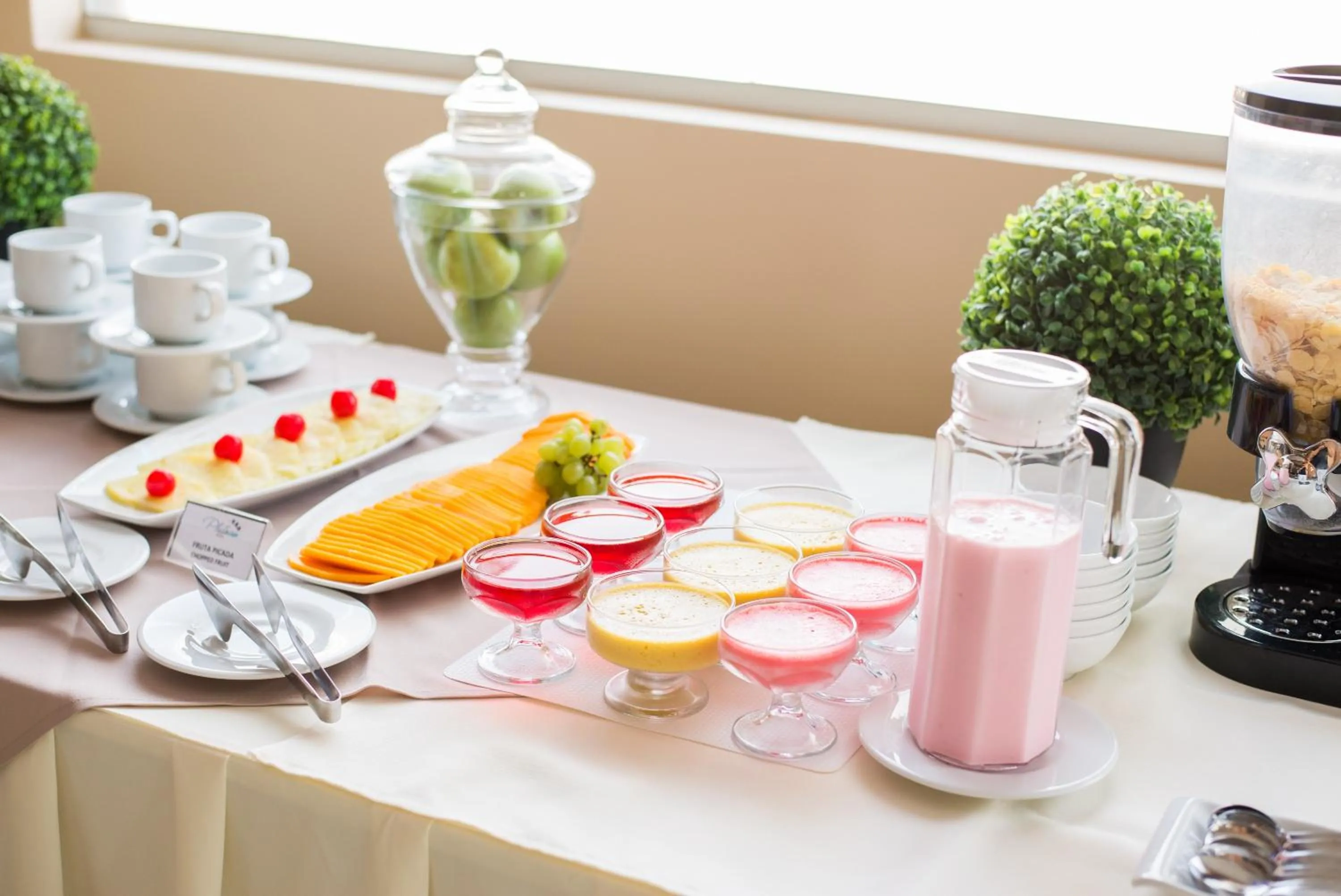 Food in Hotel PLATINIUM