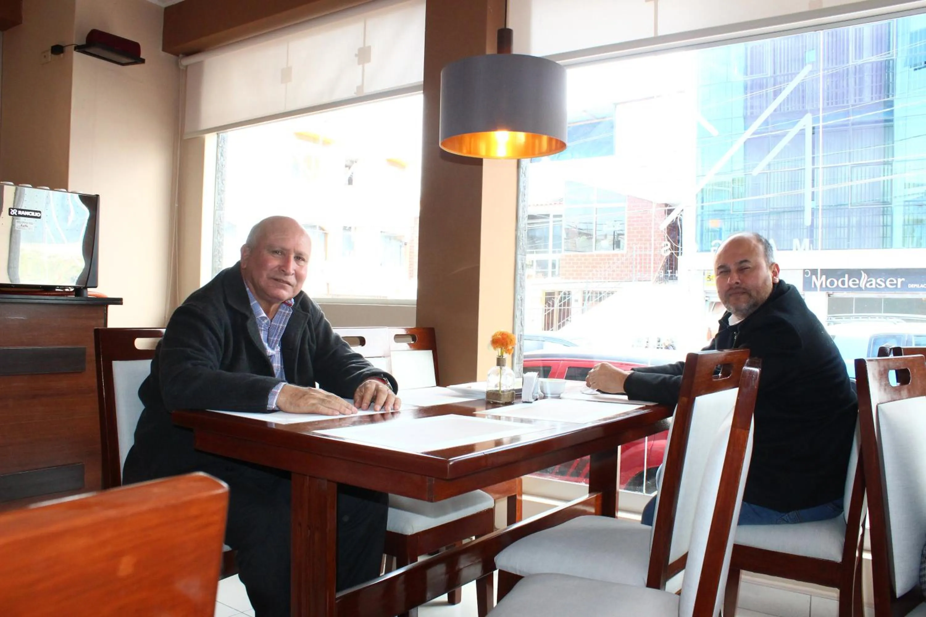 Dining area in Hotel PLATINIUM