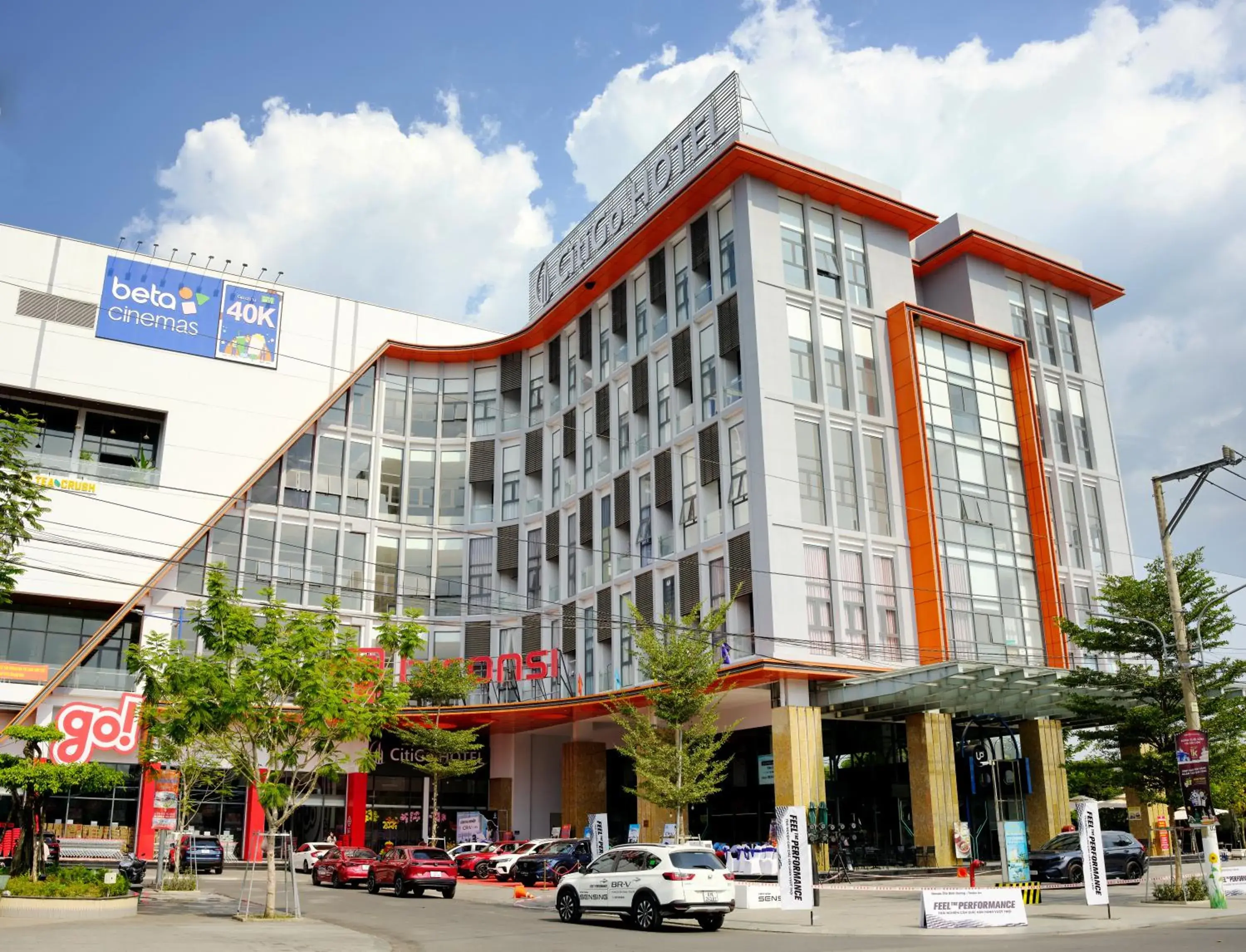 Property building in CitiGo HOTEL Property building in CitiGo HOTEL