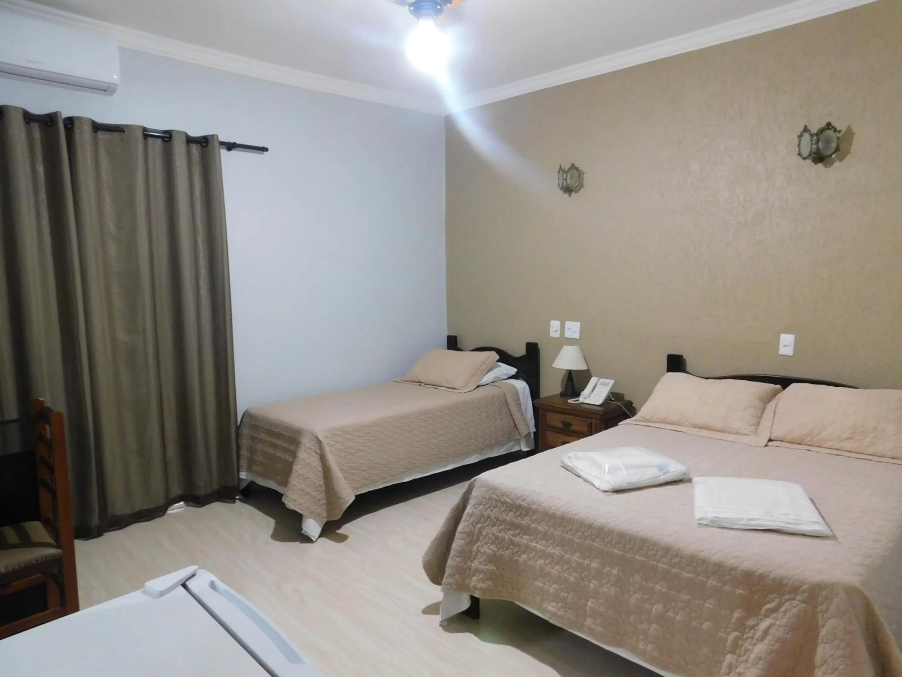 Photo of the whole room, Bed in Hotel Real São Lourenço