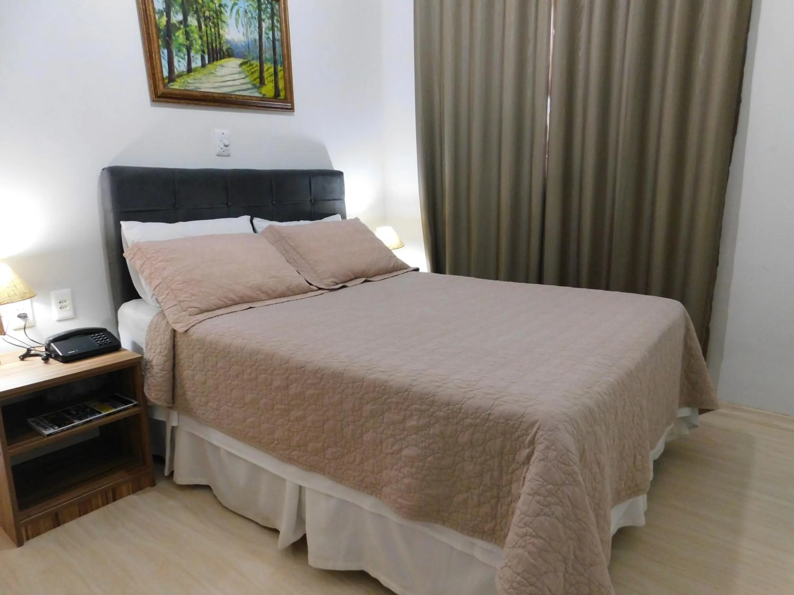 Photo of the whole room, Bed in Hotel Real São Lourenço