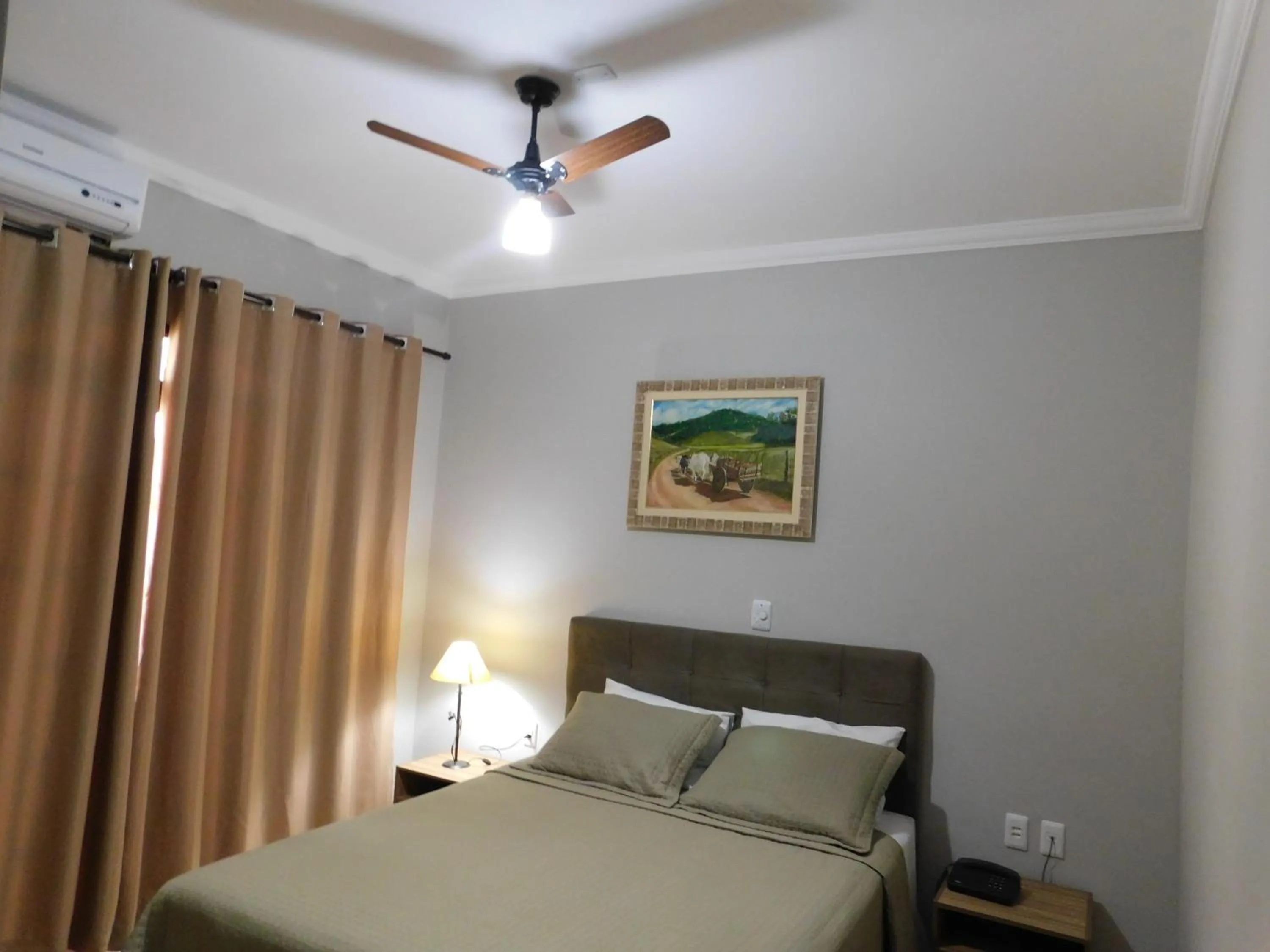 Bed in Hotel Real São Lourenço