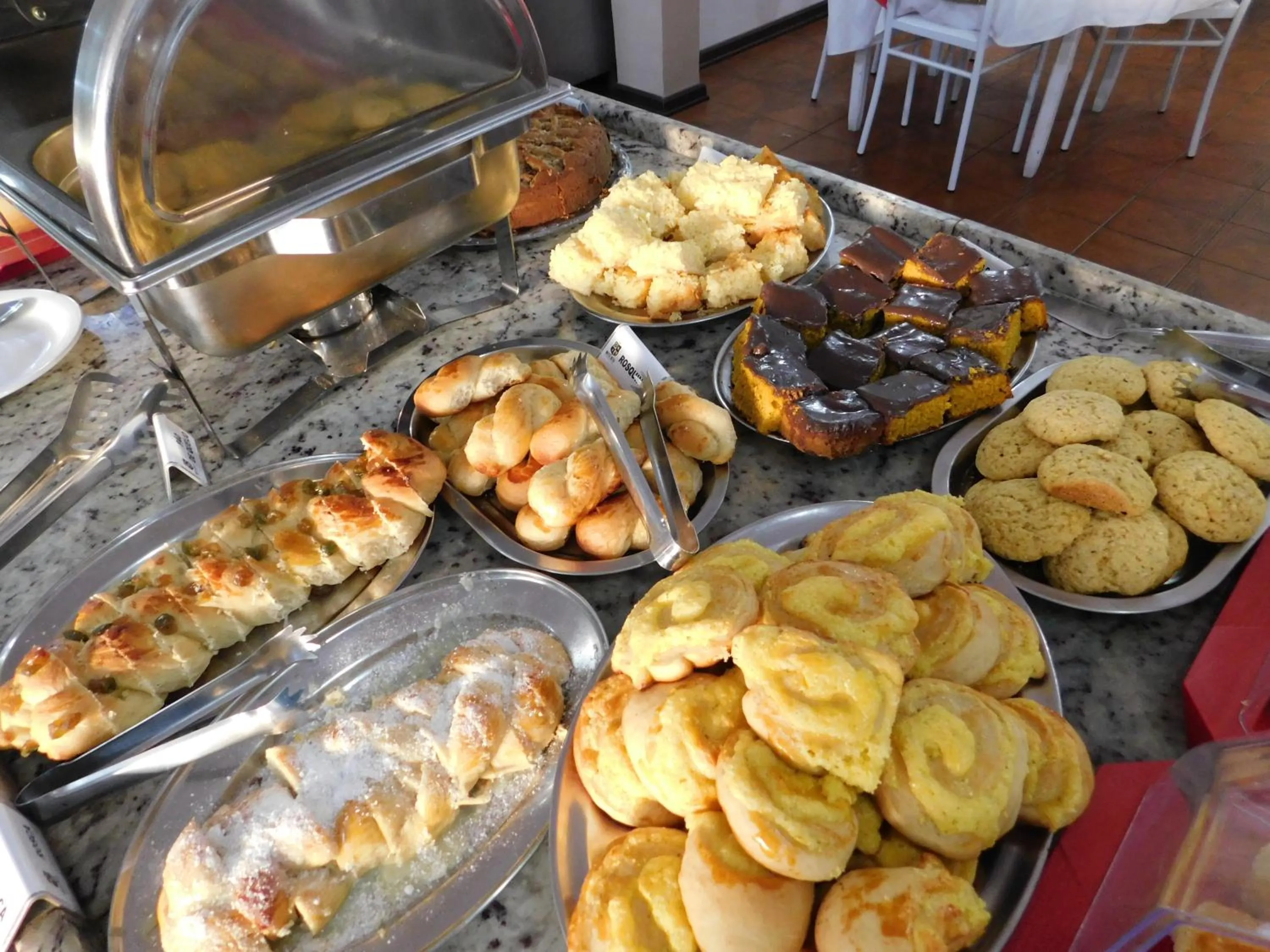 Breakfast in Hotel Real São Lourenço