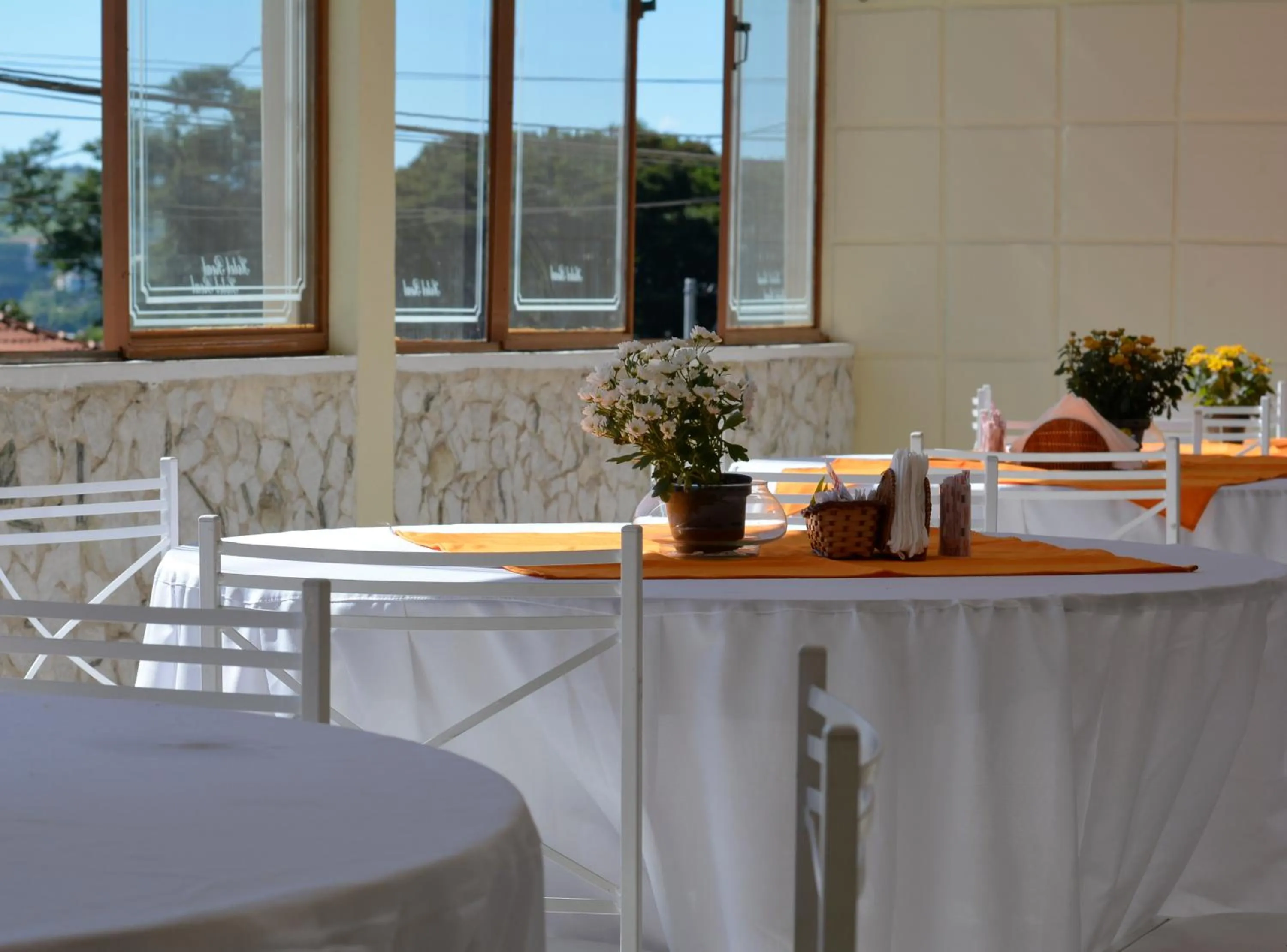 Dining area in Hotel Real São Lourenço