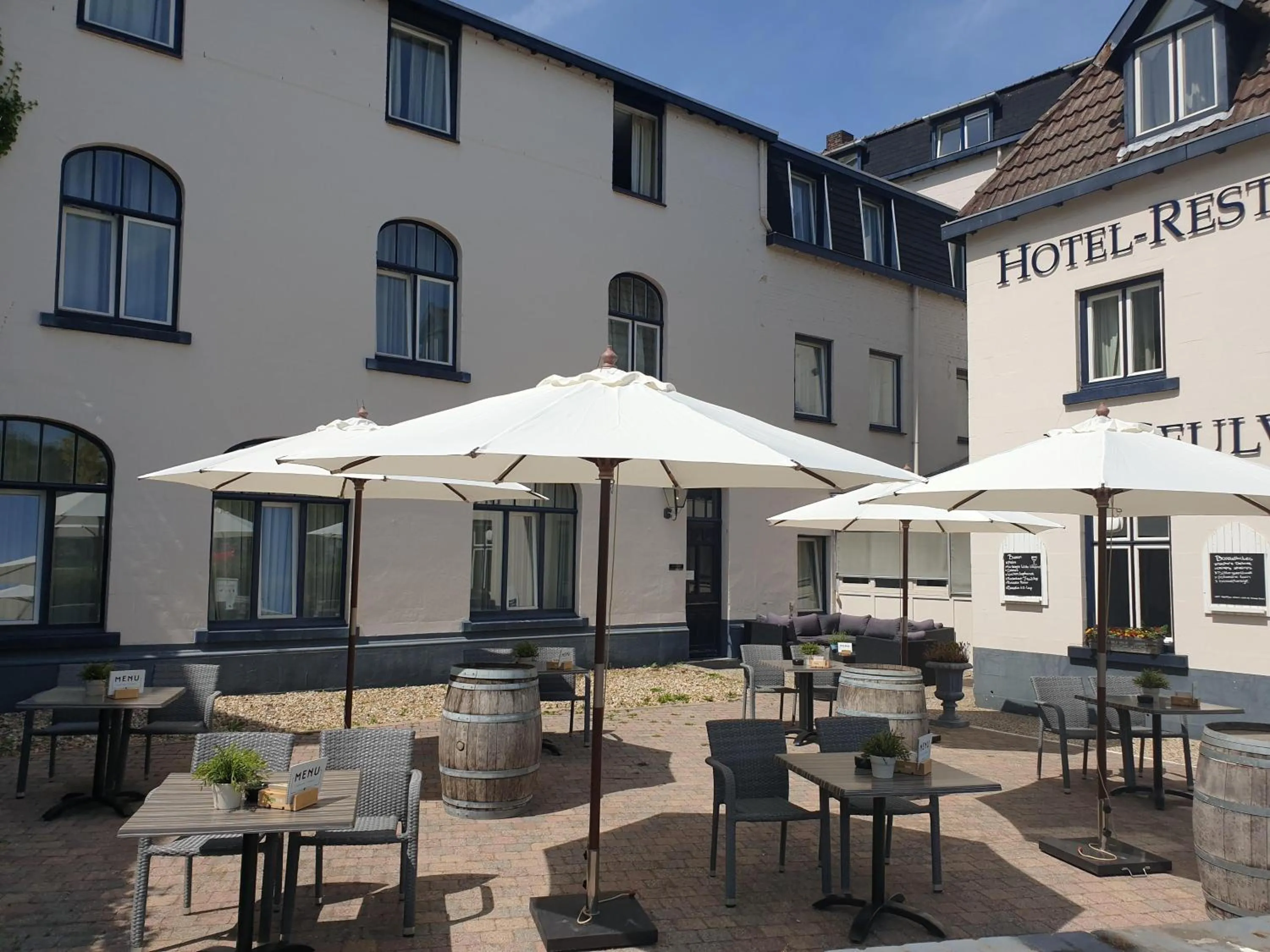 Balcony/Terrace in Fletcher Hotel Restaurant De Geulvallei