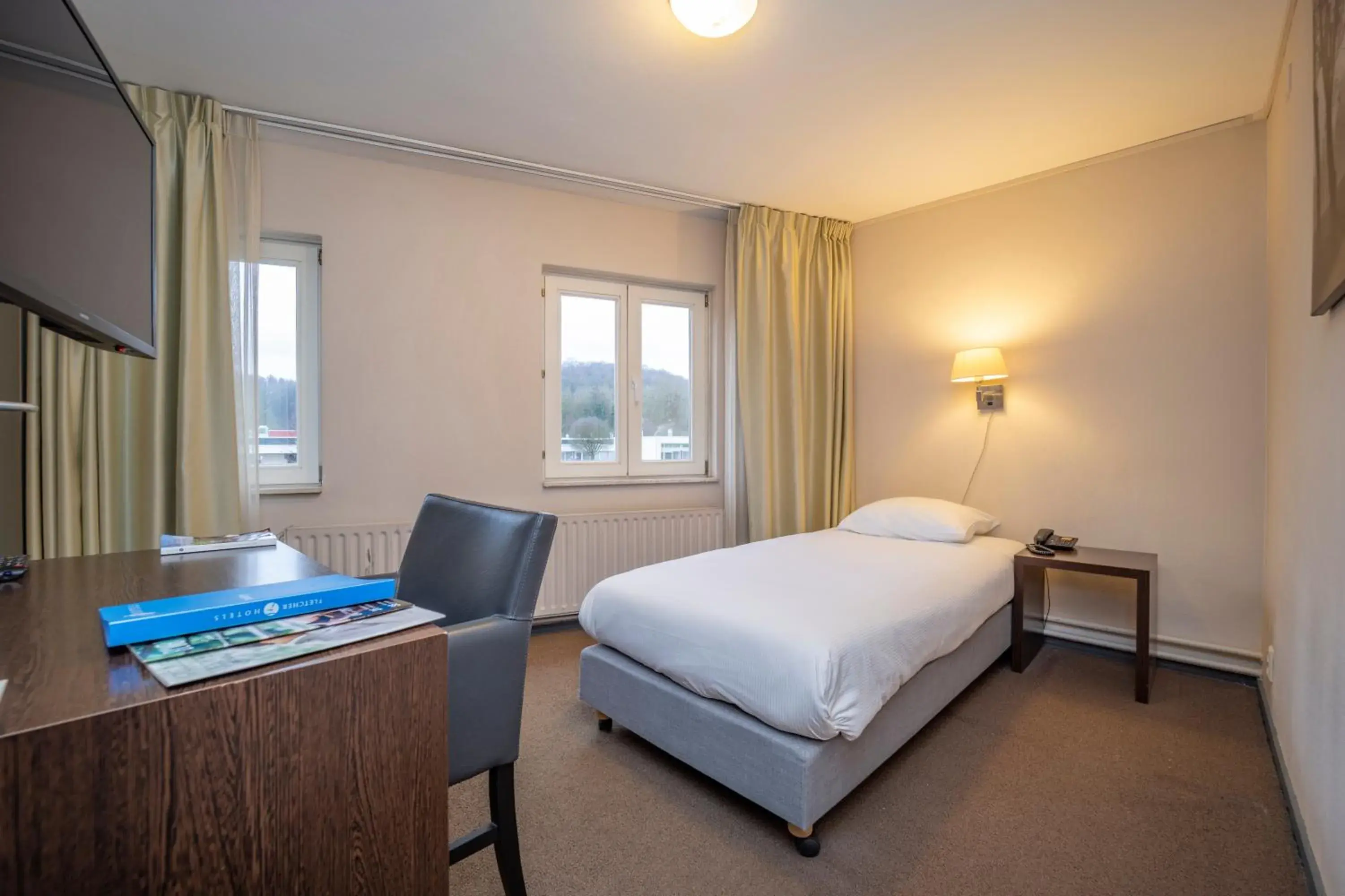 Bedroom, Bed in Fletcher Hotel Restaurant De Geulvallei Bedroom, Bed in Fletcher Hotel Restaurant De Geulvallei