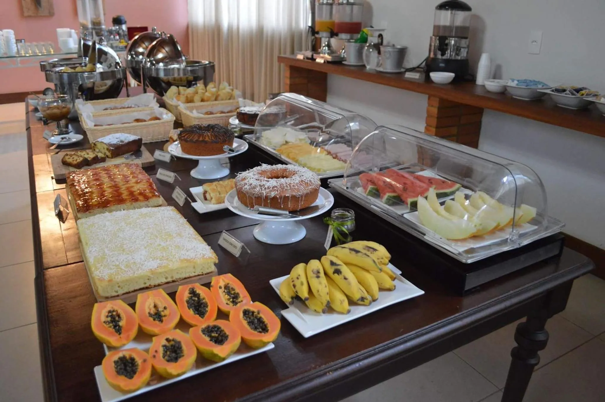 Food and drinks in Pousada Terê Parque