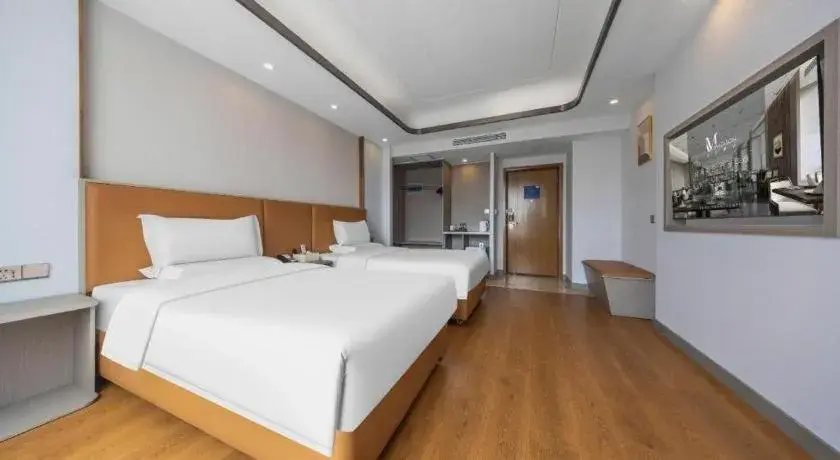 Madison Hotel Weihai Railway Station Madison Hotel Weihai Railway Station