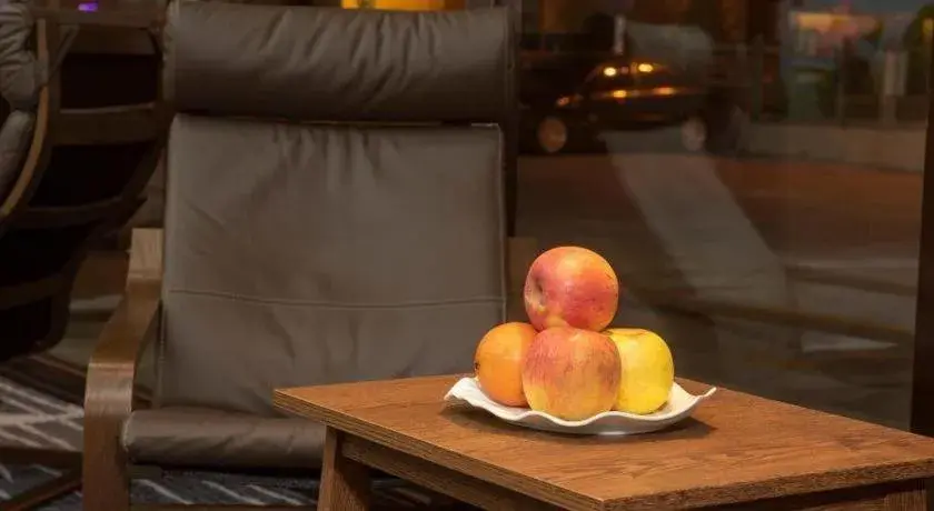 Madison Hotel Weihai Railway Station Madison Hotel Weihai Railway Station