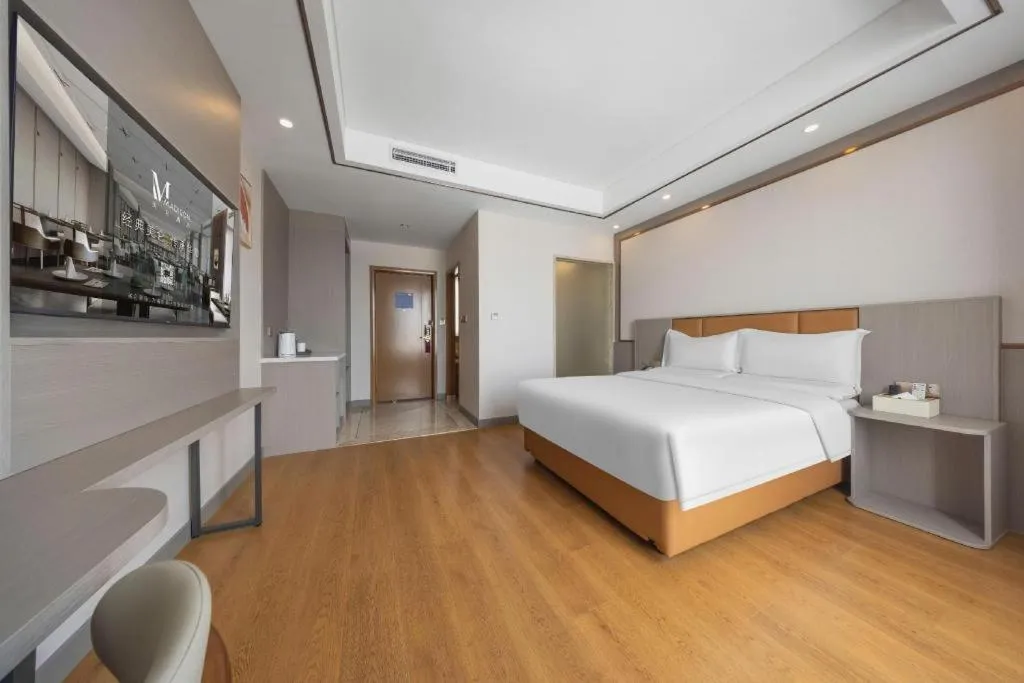 Madison Hotel Weihai Railway Station