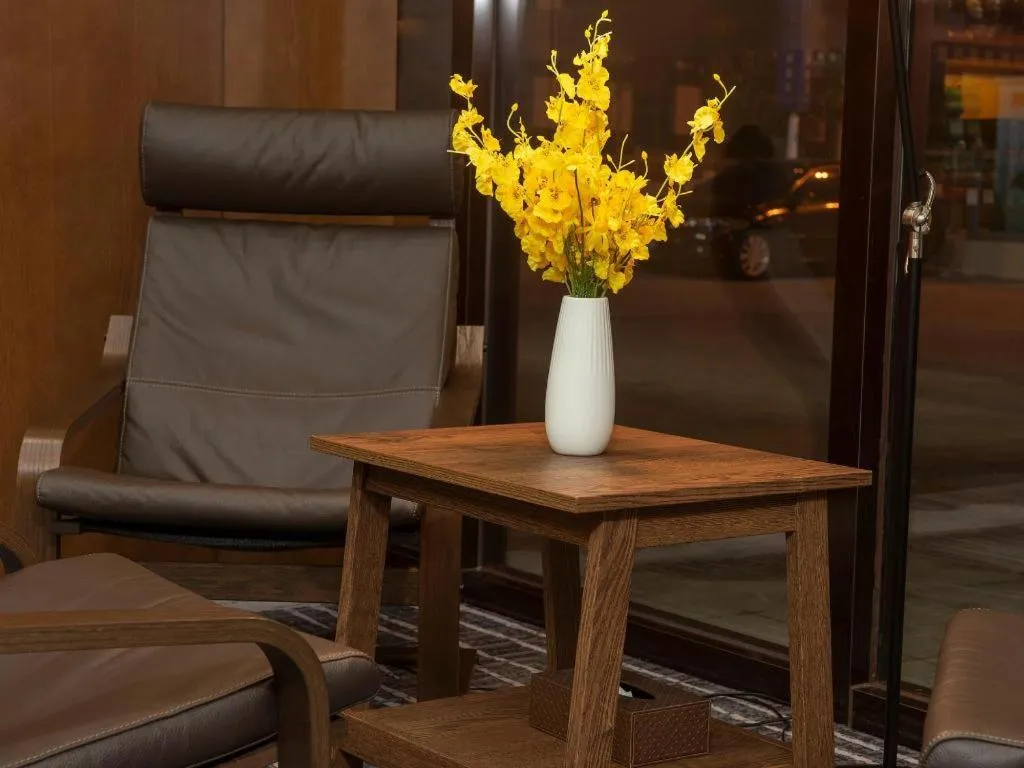 Madison Hotel Weihai Railway Station