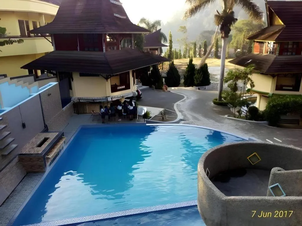 Sapadia Hotel Parapat