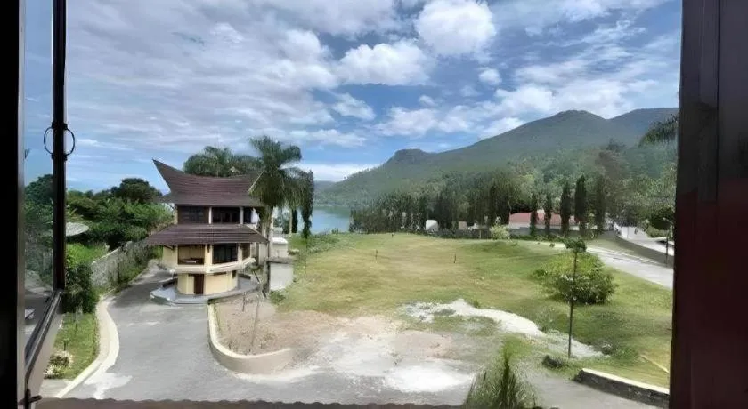 Sapadia Hotel Parapat