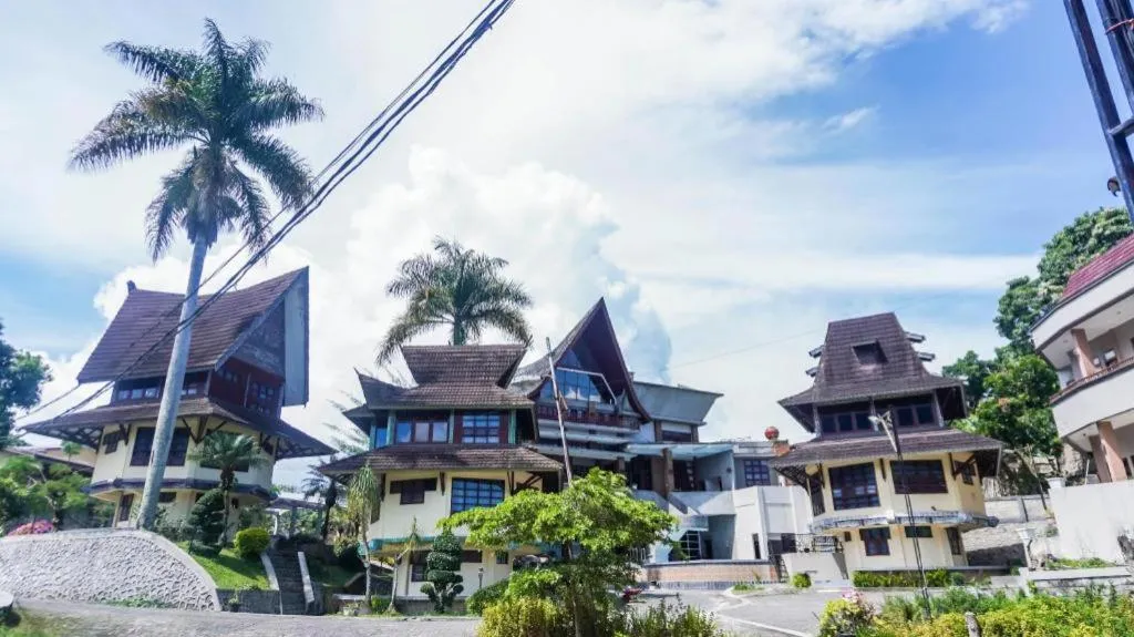 Sapadia Hotel Parapat