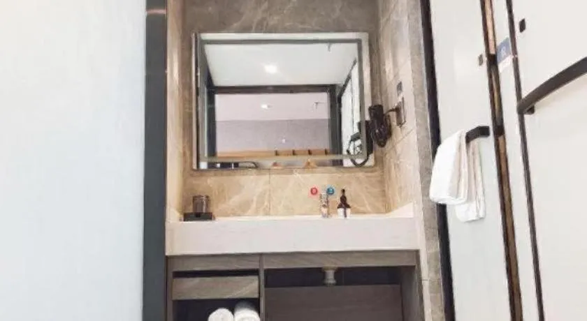 Thank Hotel Shandong Linyii Pingyi County Commerce and Trade City