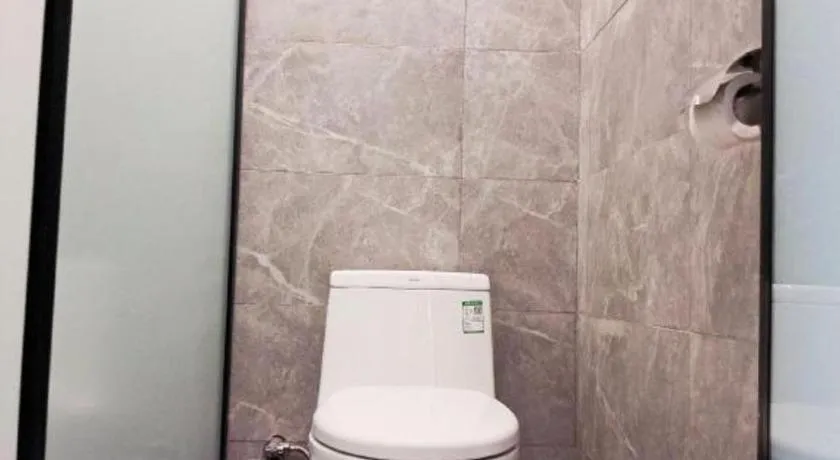 Thank Hotel Shandong Linyii Pingyi County Commerce and Trade City