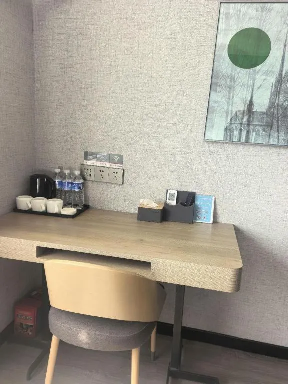 Thank Hotel Shandong Linyii Pingyi County Commerce and Trade City