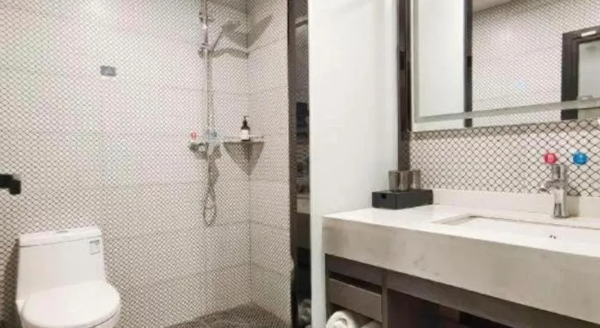 Thank Hotel Shandong Linyii Pingyi County Commerce and Trade City