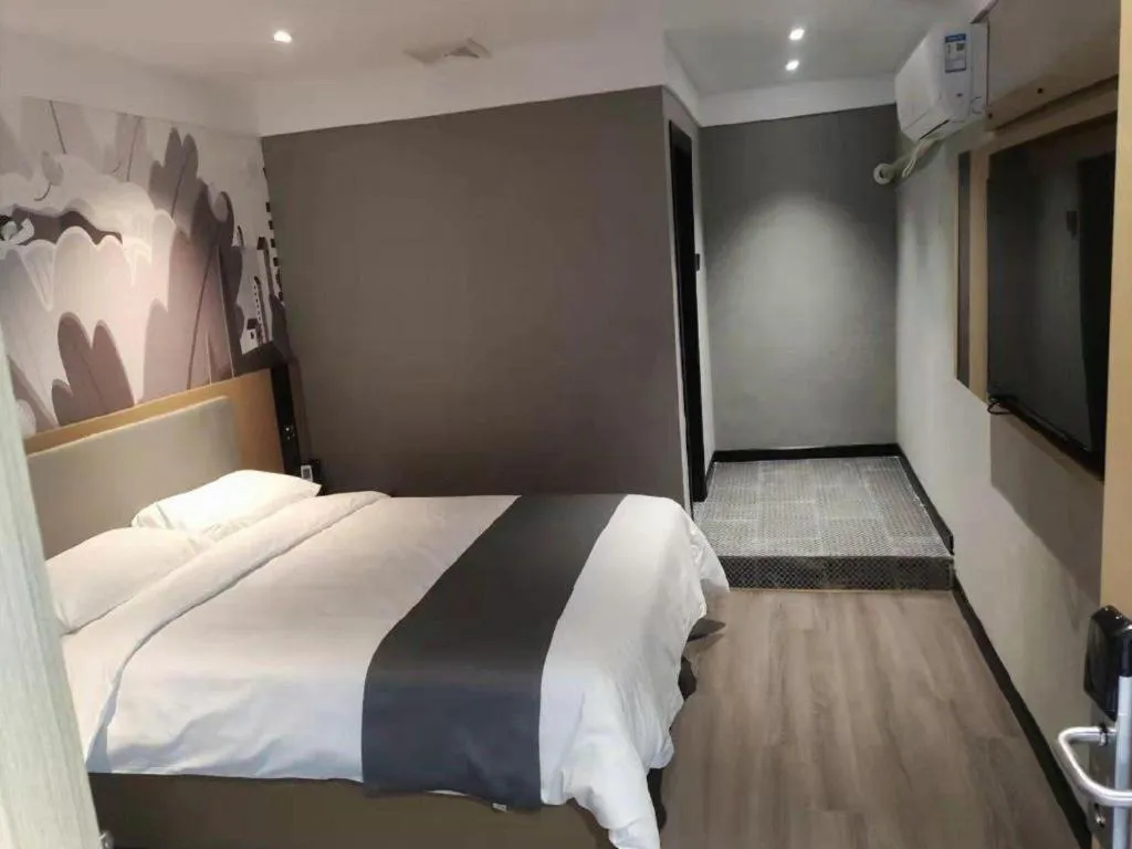 Bed in Thank Hotel Shandong Linyii Pingyi County Commerce and Trade City