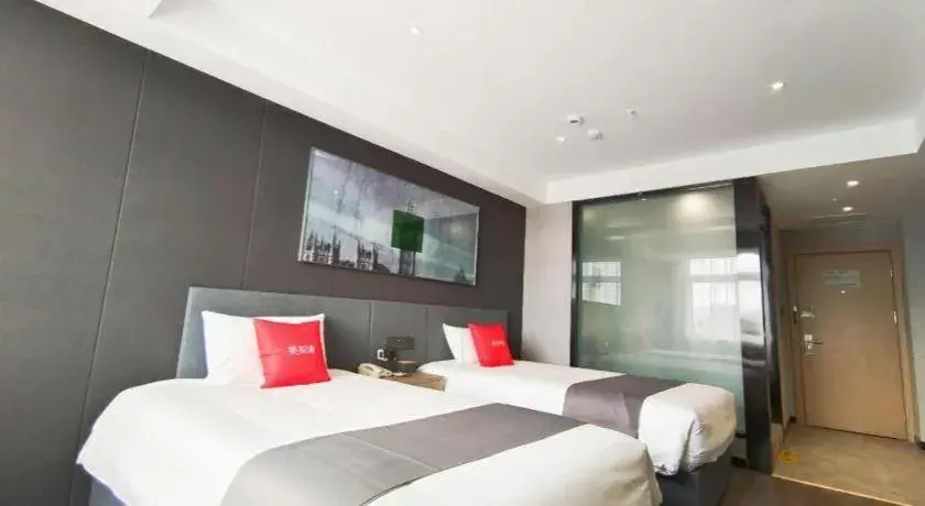 Bed in Thank Hotel Shandong Linyii Pingyi County Commerce and Trade City Bed in Thank Hotel Shandong Linyii Pingyi County Commerce and Trade City
