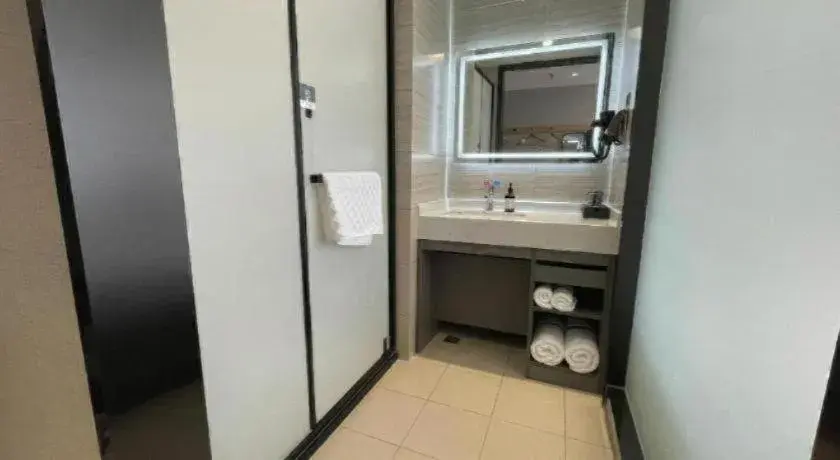 Thank Hotel Shandong Linyii Pingyi County Commerce and Trade City Thank Hotel Shandong Linyii Pingyi County Commerce and Trade City