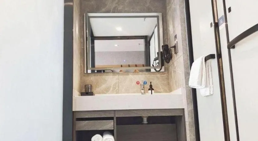 Thank Hotel Shandong Linyii Pingyi County Commerce and Trade City