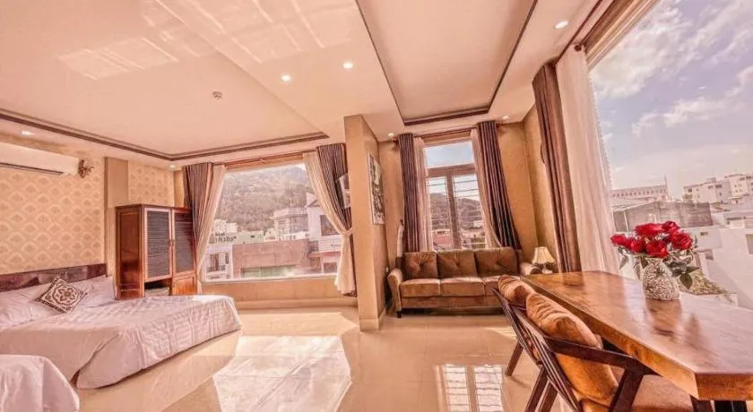 SU SU HOTEL QUY NHƠN