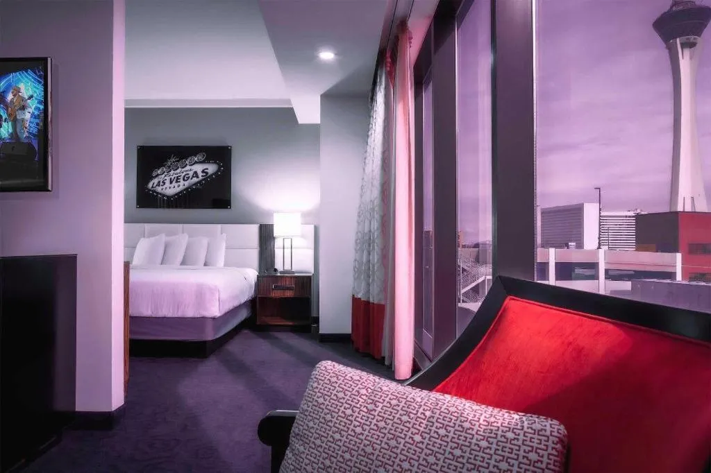 Bed in Ahern Hotel and Event Center