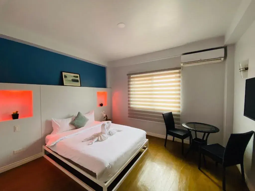 Bed in THE SHORELINE SUBIC HOTEL Bed in THE SHORELINE SUBIC HOTEL