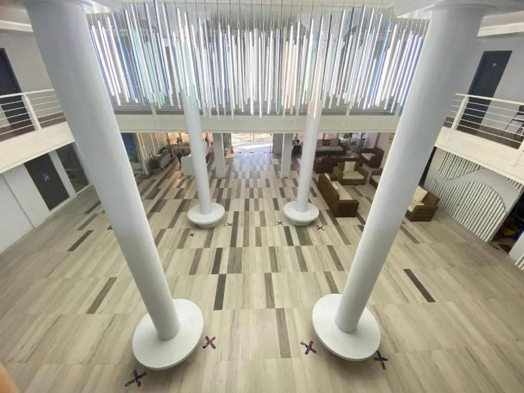 THE SHORELINE SUBIC HOTEL