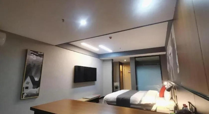 Bed in Thank Hotel Shanxi Lvliang Zhongyang County North Fengcheng Street