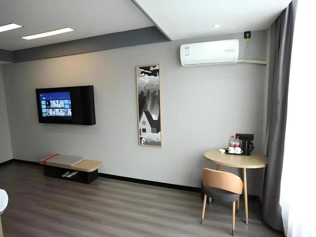 Thank Hotel Shanxi Lvliang Zhongyang County North Fengcheng Street