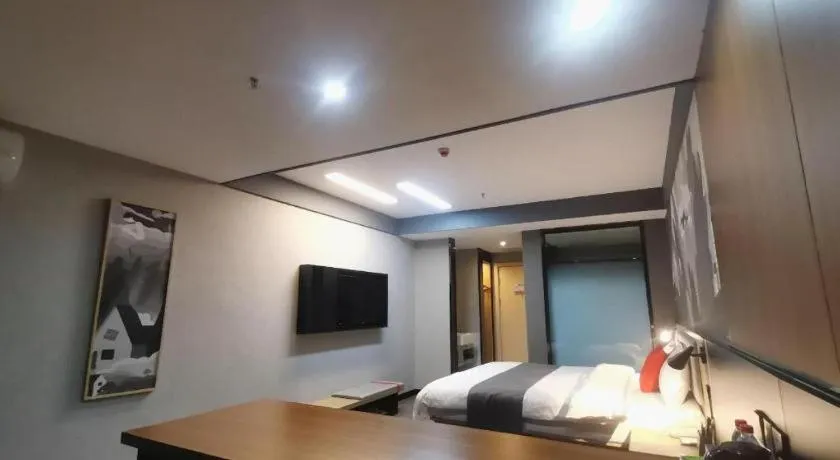 Bed in Thank Hotel Shanxi Lvliang Zhongyang County North Fengcheng Street