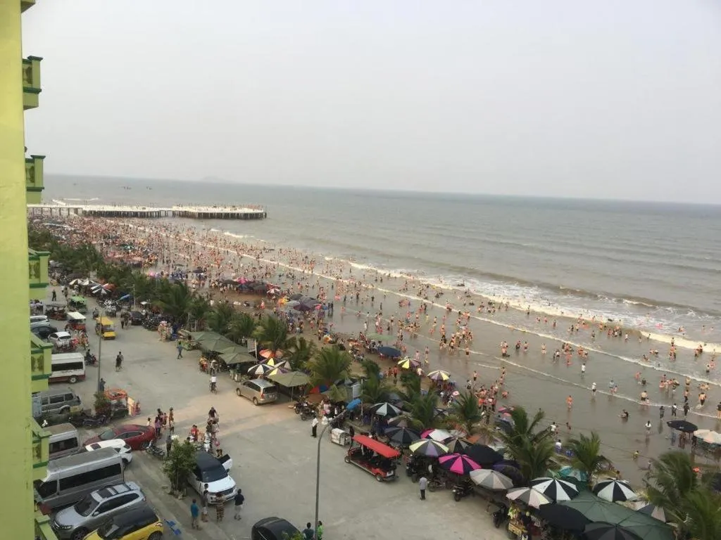 Khách sạn Moonlight Hotel - Mặt biển Hải Tiến