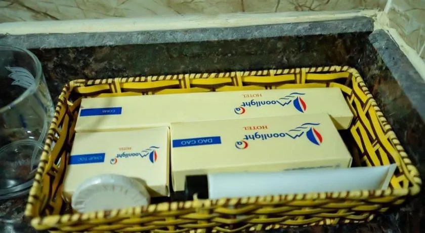 Khách sạn Moonlight Hotel - Mặt biển Hải Tiến