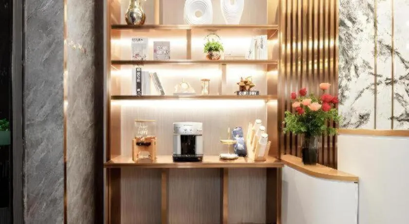 Poltton International Service Apartment Shanwei Urban District High-speed Railway Station