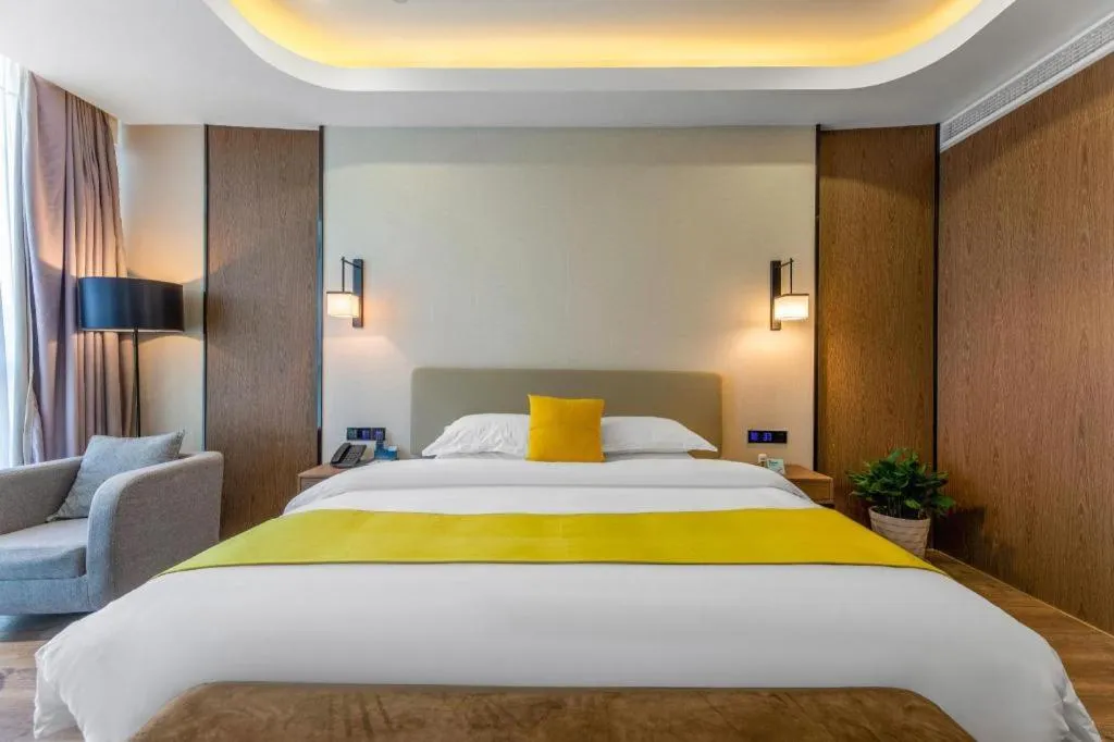 Bed in Echarm Hotel Wuhan Wusheng Road Metro Station Cade Square