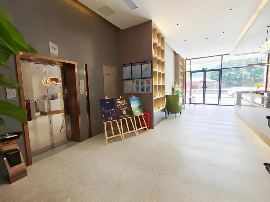 Borrman Hotel Lianjiang Avenue Xinyuan International Plaza