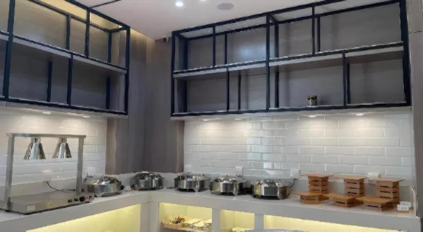 Echarm Hotel Yantai Wuzhou International