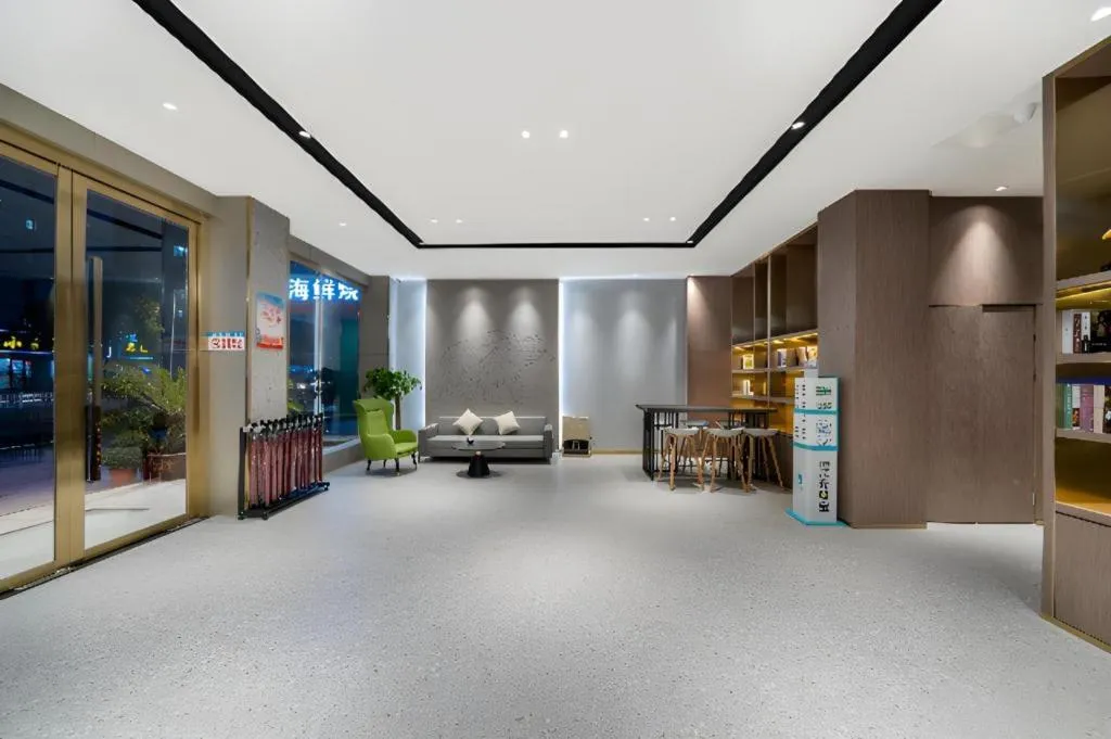 Borrman Hotel Xiantao Wushang Gymnasium