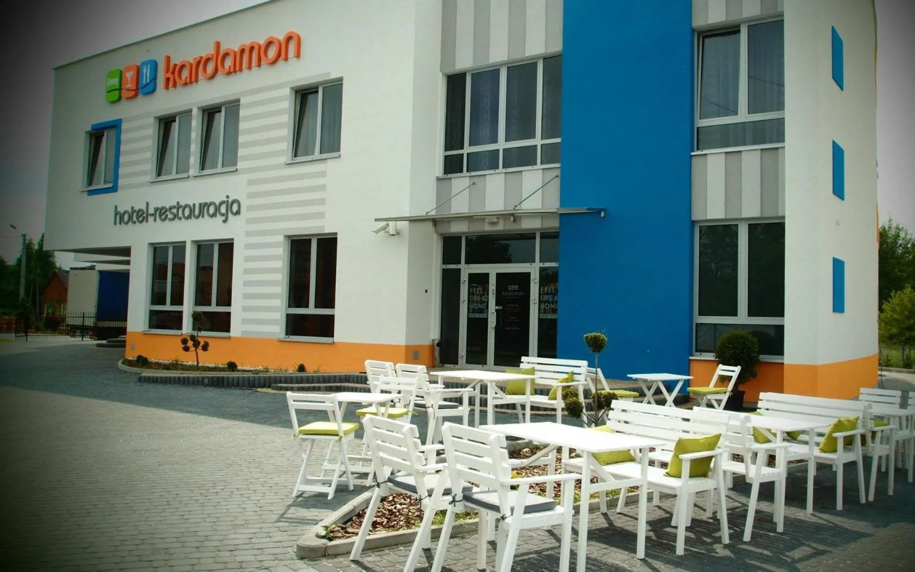 Property building in Hotel Kardamon