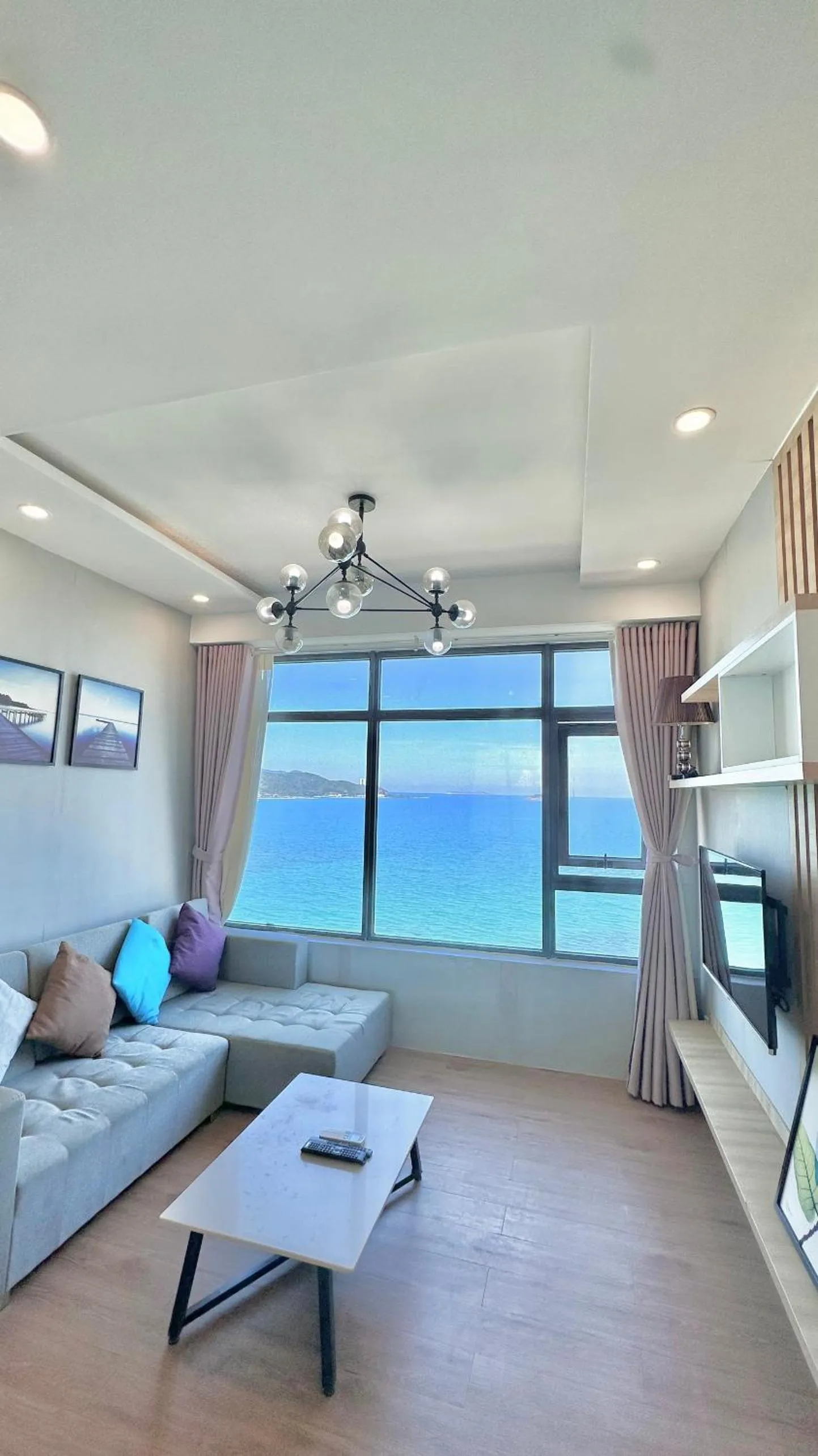 Living room, Bed in Sea Inn - Nha Trang Apartment