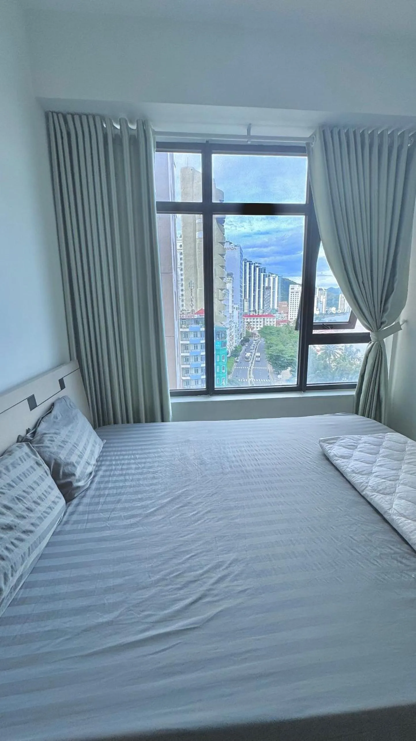 Bedroom, Bed in Sea Inn - Nha Trang Apartment