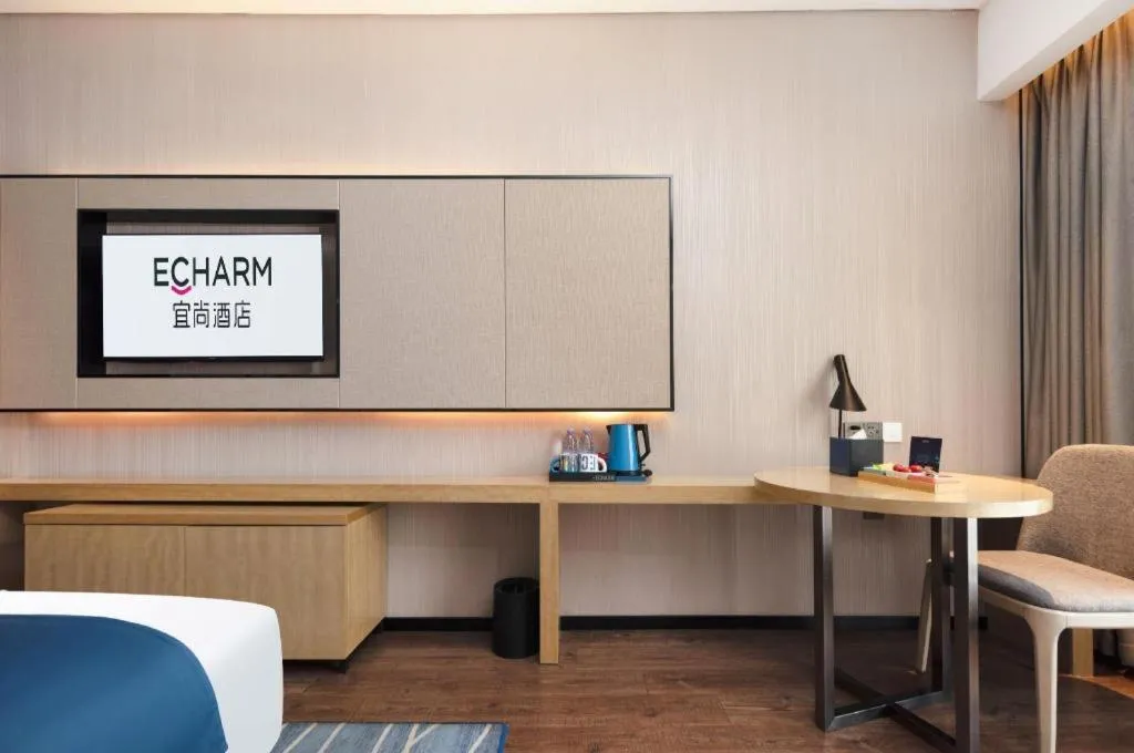 Echarm Hotel Wuhan Huashan