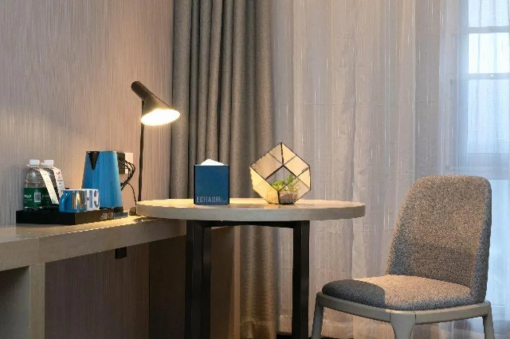 Echarm Hotel Wuhan Huashan